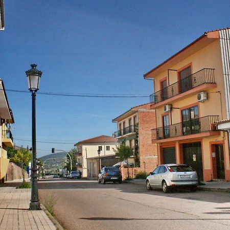 Apartamentos Turisticos Mirayuste Guadalupe  Pokój zdjęcie