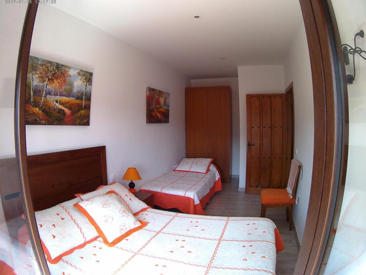 Apartamentos Turisticos Mirayuste Guadalupe  Zewnętrze zdjęcie