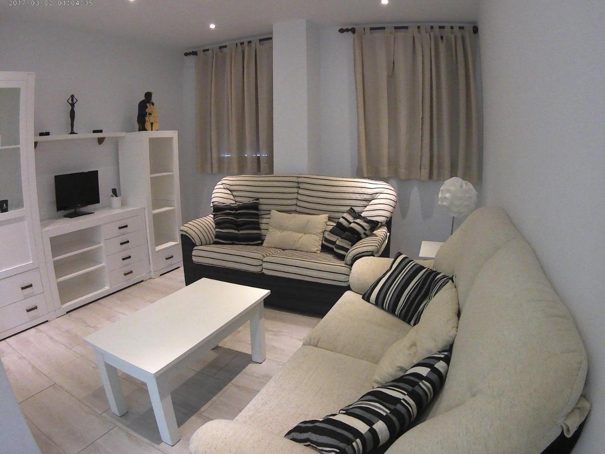 Apartamentos Turisticos Mirayuste Guadalupe  Zewnętrze zdjęcie