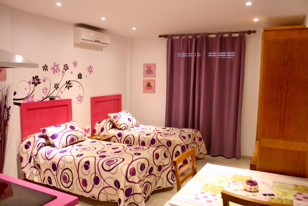Apartamentos Turisticos Mirayuste Guadalupe  Zewnętrze zdjęcie