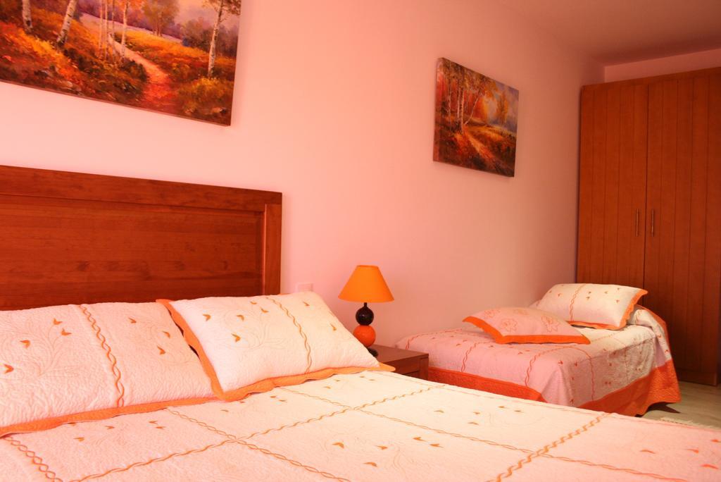 Apartamentos Turisticos Mirayuste Guadalupe  Zewnętrze zdjęcie