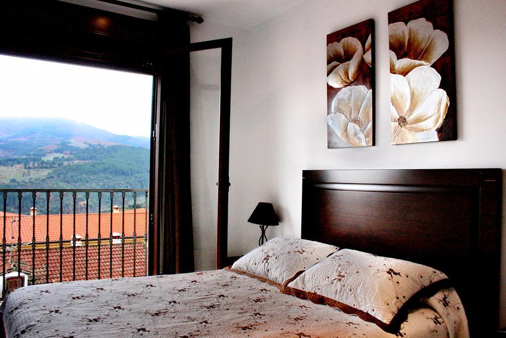 Apartamentos Turisticos Mirayuste Guadalupe  Pokój zdjęcie