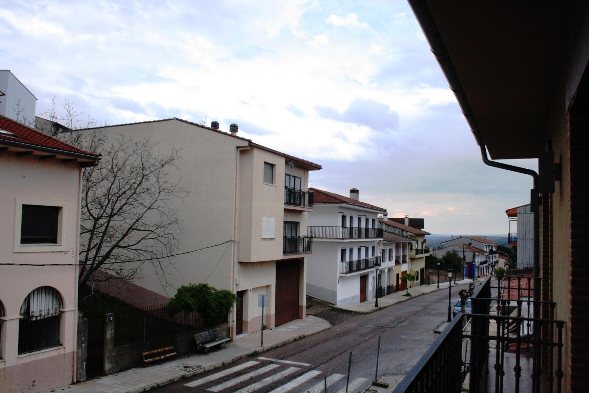 Apartamentos Turisticos Mirayuste Guadalupe  Pokój zdjęcie