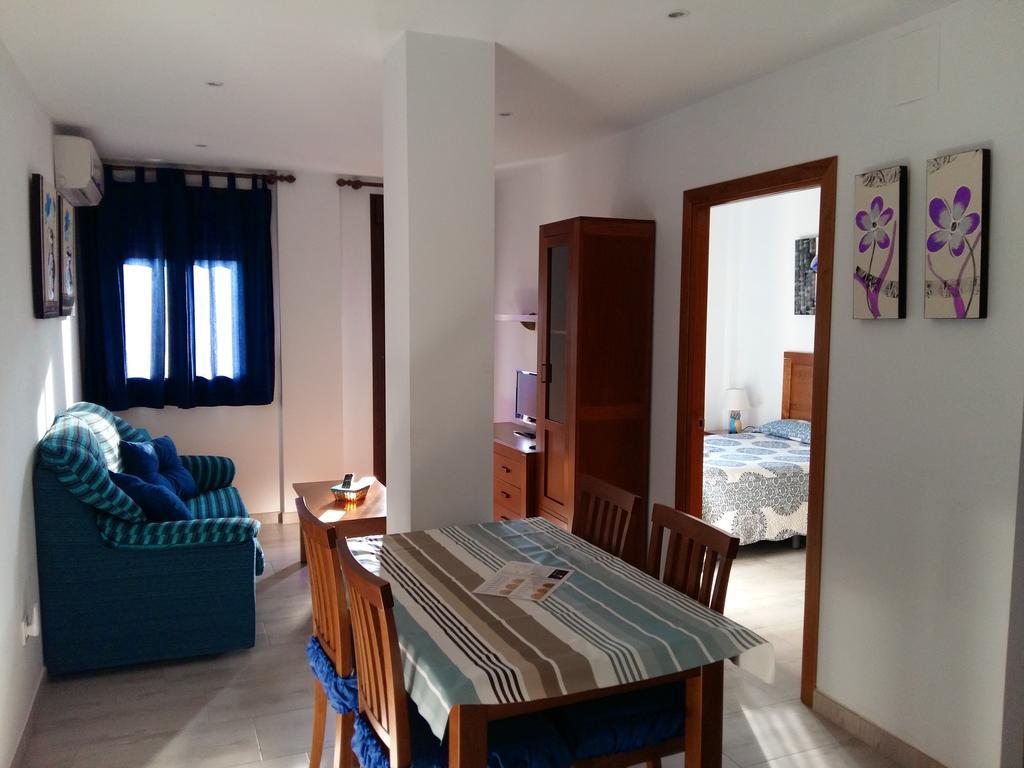 Apartamentos Turisticos Mirayuste Guadalupe  Zewnętrze zdjęcie